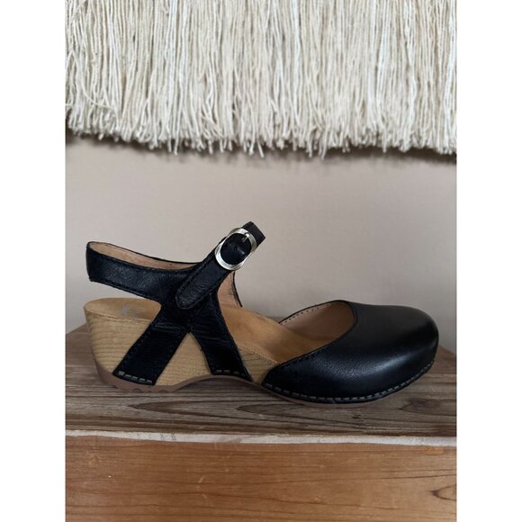 Dansko Tiffiani Black Maryjane Hook&Loop Closure Closed Toe Sandal Clog Size 41 - Picture 9 of 15